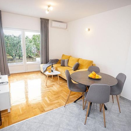 Apartments Veronika Τρογκίρ Εξωτερικό φωτογραφία