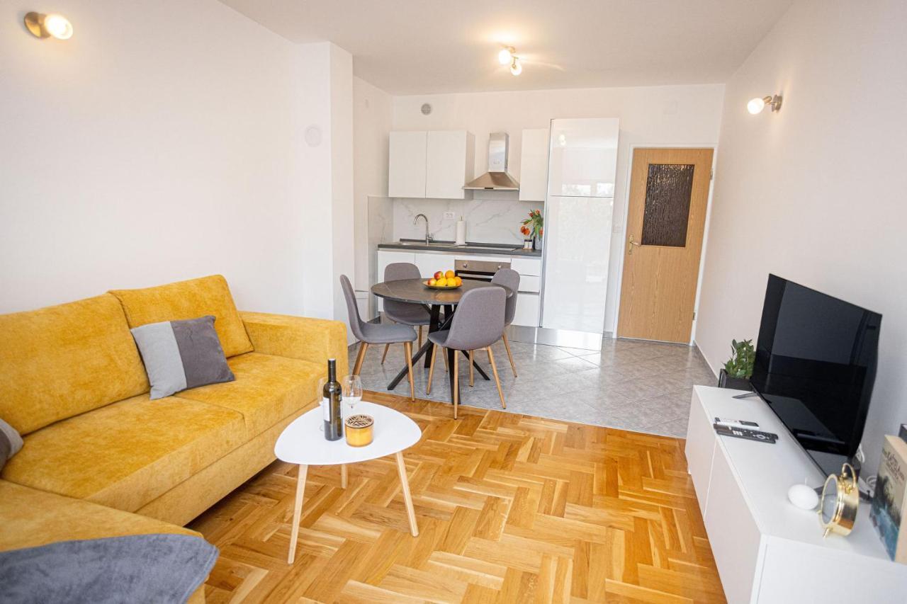 Apartments Veronika Τρογκίρ Εξωτερικό φωτογραφία