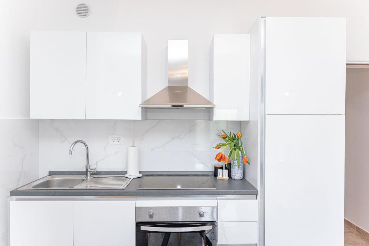 Apartments Veronika Τρογκίρ Εξωτερικό φωτογραφία