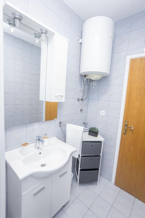 Apartments Veronika Τρογκίρ Εξωτερικό φωτογραφία