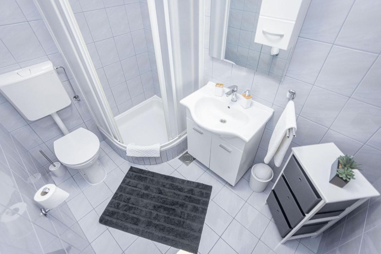Apartments Veronika Τρογκίρ Εξωτερικό φωτογραφία