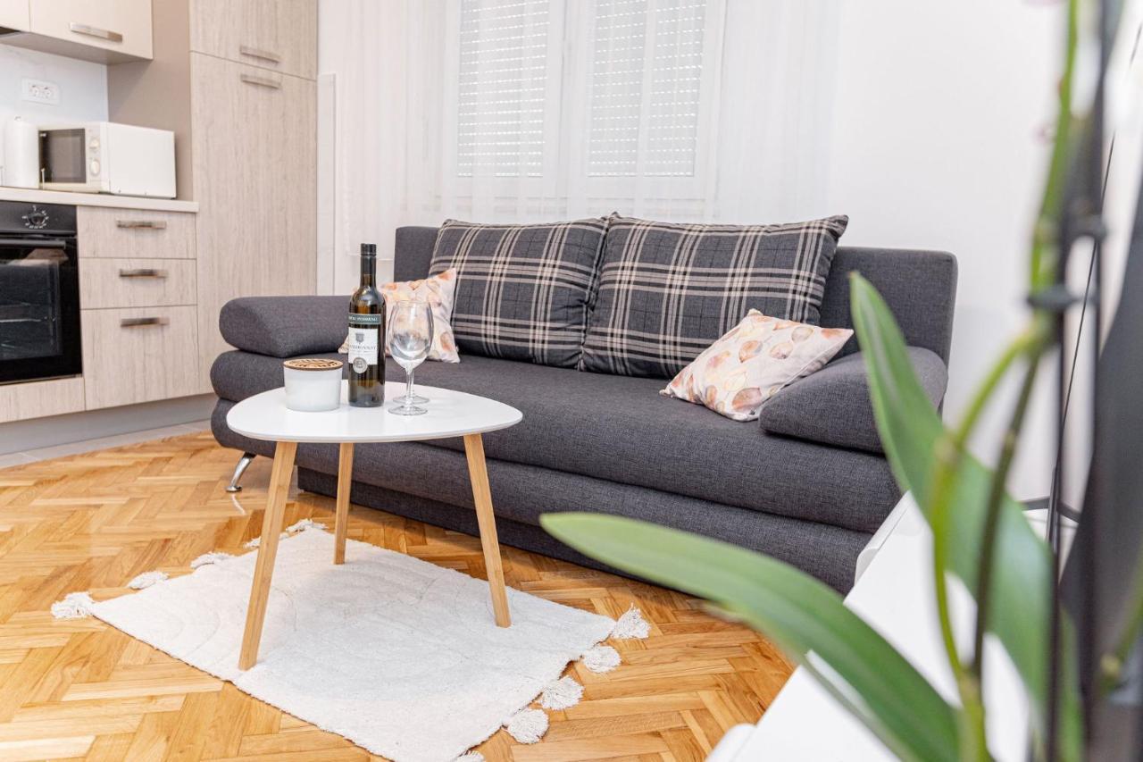 Apartments Veronika Τρογκίρ Εξωτερικό φωτογραφία