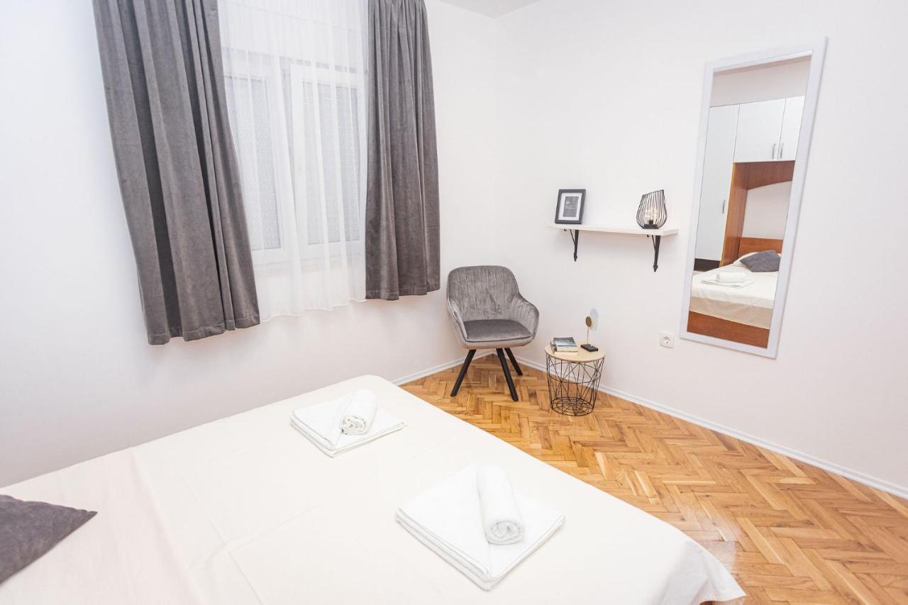 Apartments Veronika Τρογκίρ Εξωτερικό φωτογραφία